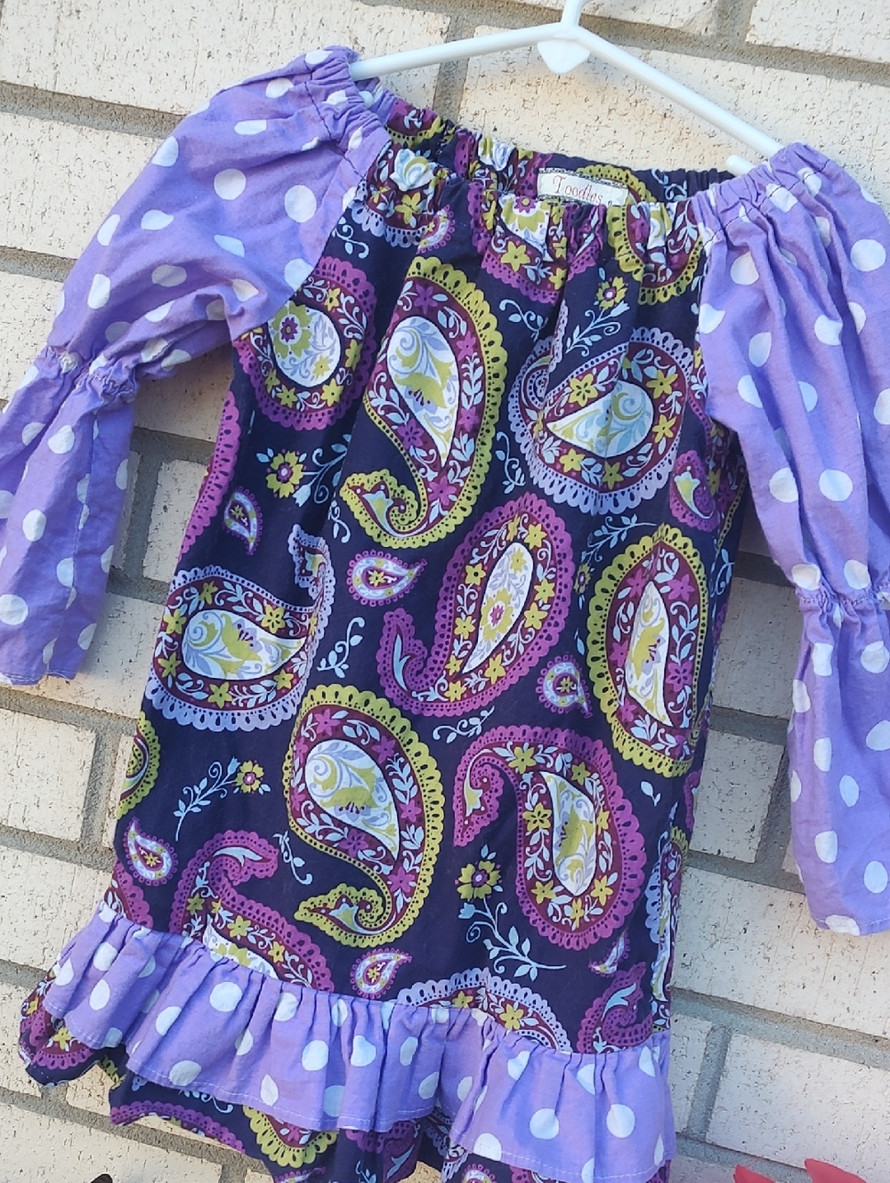Purple Paisley Off-Shoulder Tunic Top - Picture 4 of 9